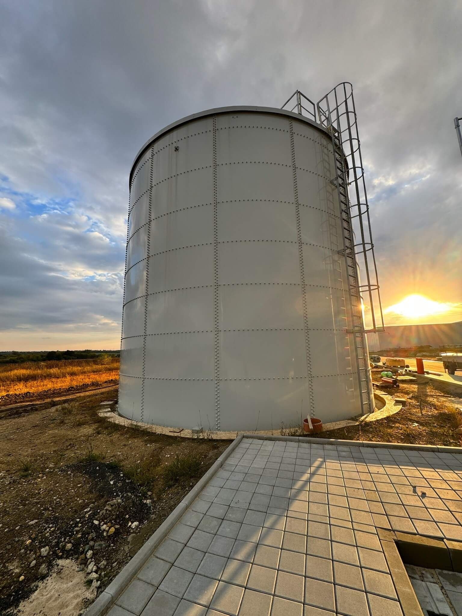 CT Park D8 Velkokapacitní nádrže SHZ 0