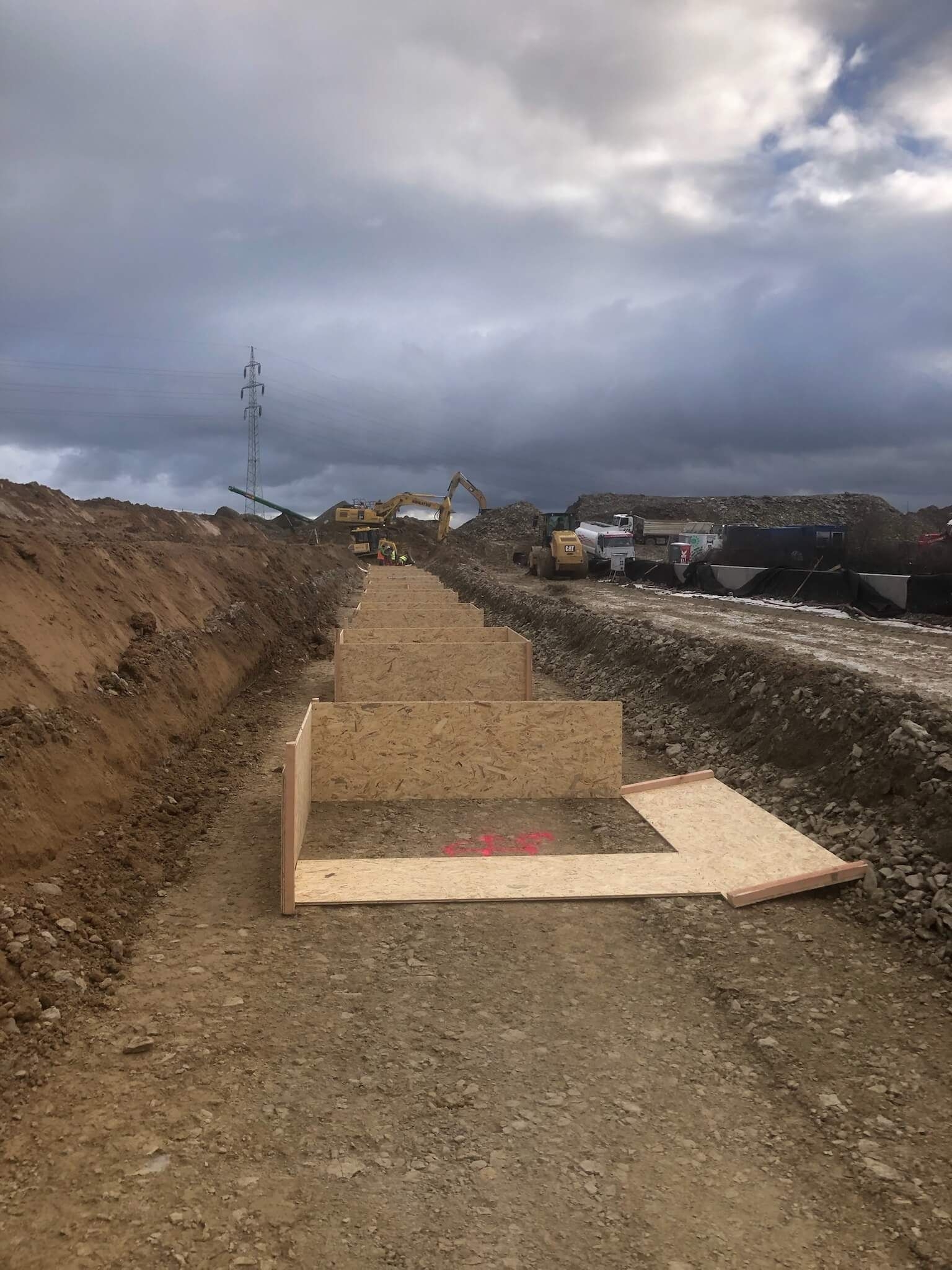 CT Park Kvasiny Založení výstavby haly 1